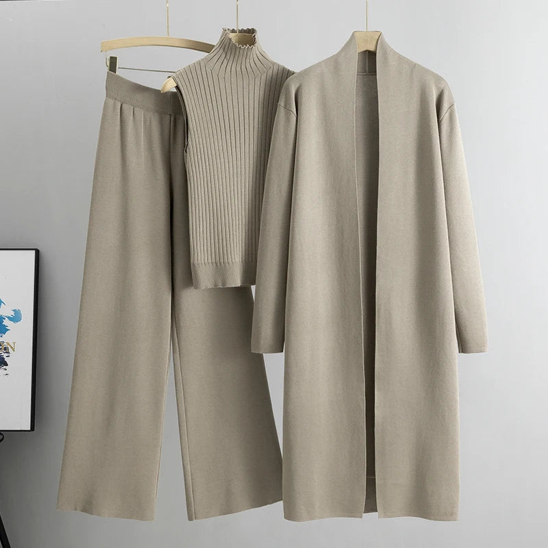 Aria Luxe Three-Piece Set