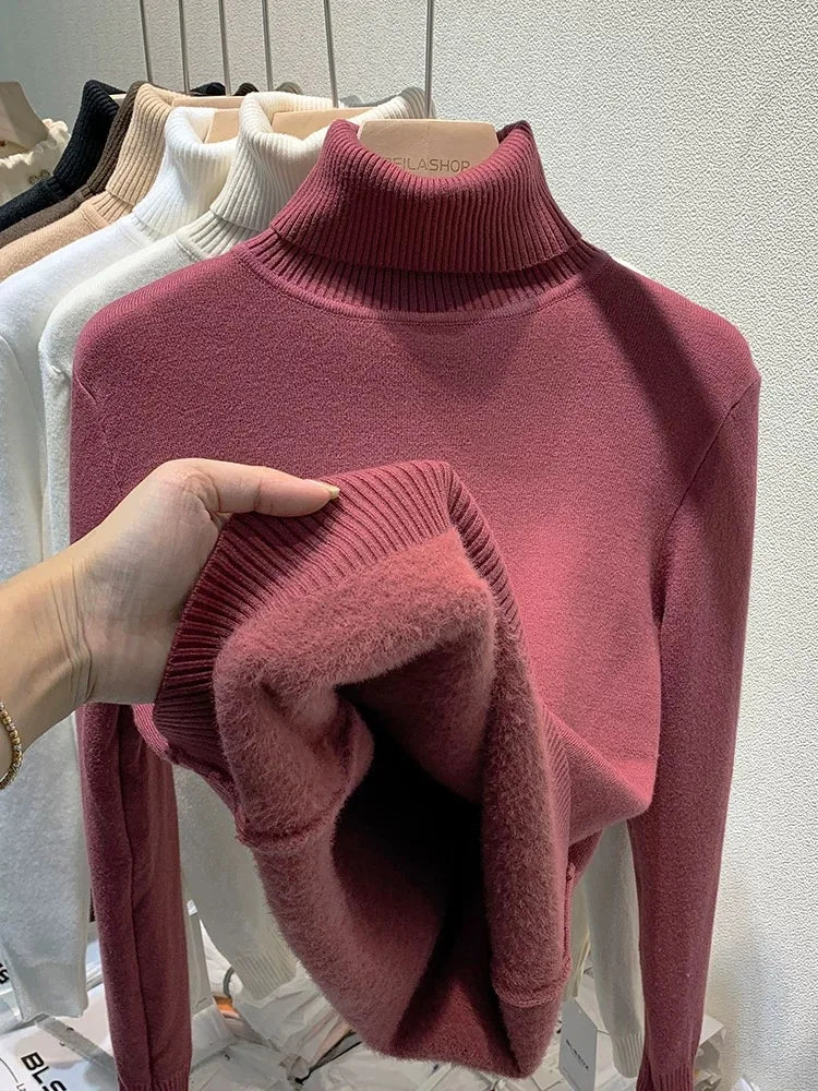 Amélie Velvet Knit Turtleneck