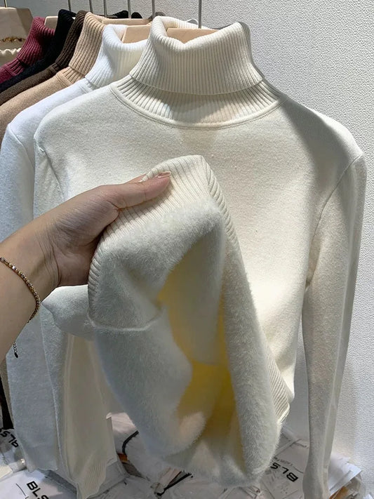 Amélie Velvet Knit Turtleneck